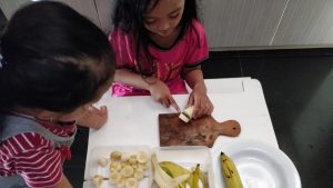 Cara Mengajarkan Anak Cara Menggunakan Sabun Mandi Secukupnya Panduan Lengkap Untuk Orang Tua Dan Pendidik